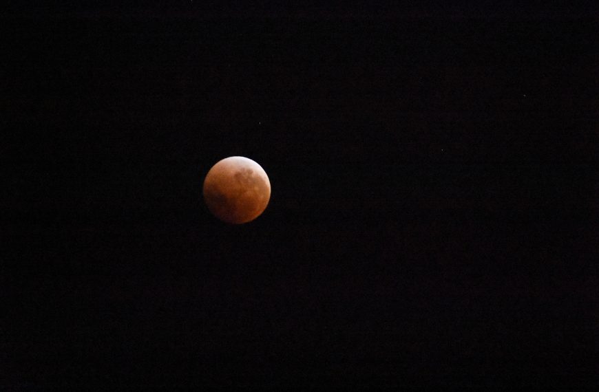Fotografías: Eclipse de la «Luna de Sangre»