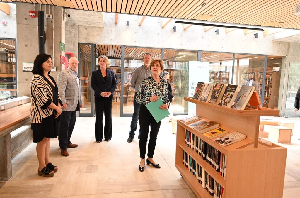 Tras casi cuatro años cerrado vuelve abrir sus puertas el Café Literario del Parque Bustamante