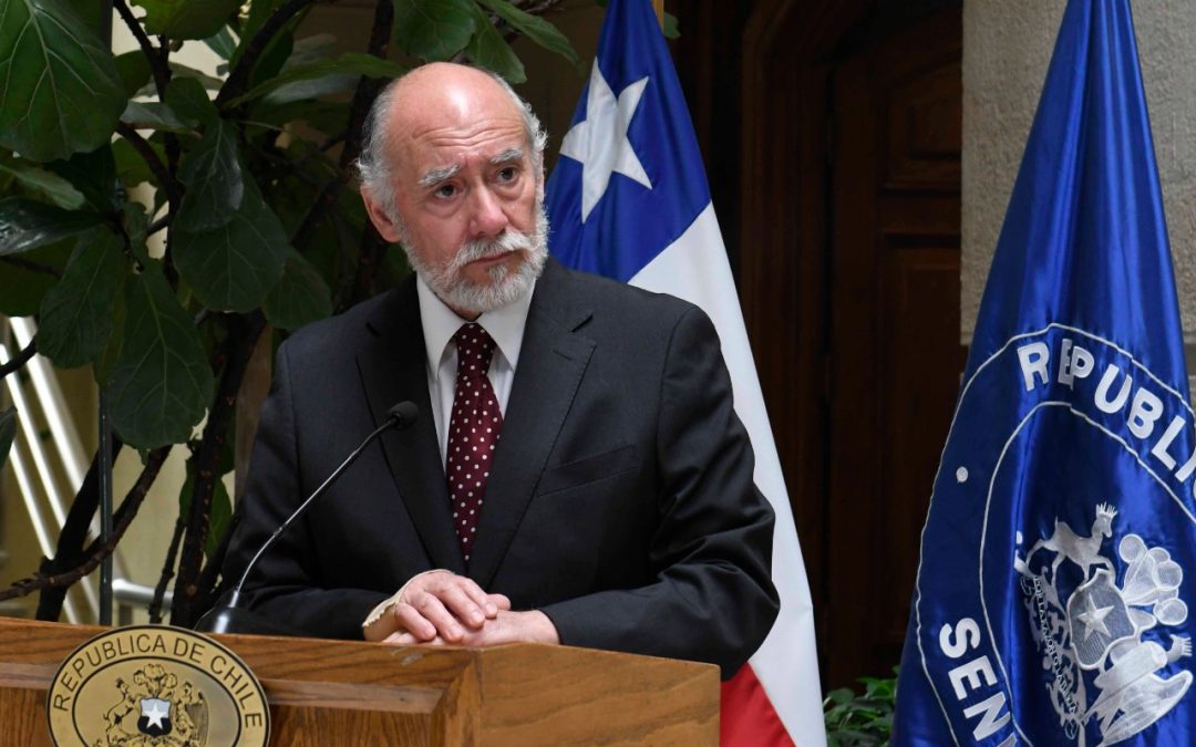 Senador Iván Flores pide presencia de titulares de FF.AA. y policías en proyecto por Reglas del Uso de la Fuerza