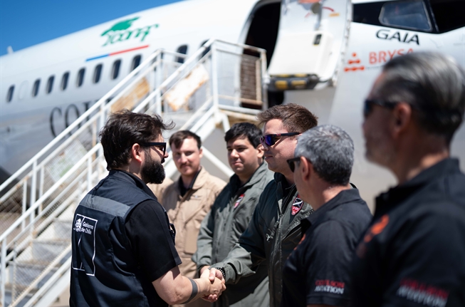 Boric destaca llegada de avión Boeing 737 “Fireliner” a la Región de Valparaíso: “Nos hemos preparado en la prevención y en el combate de incendios forestales”