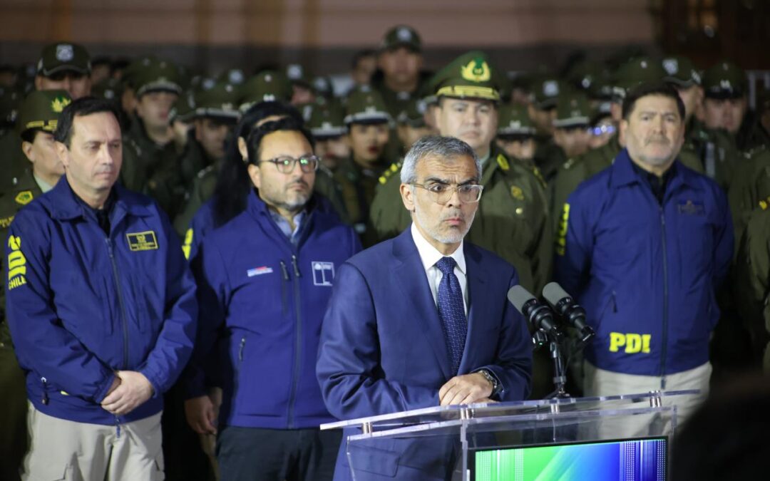 Gobierno anuncia primer operativo coordinado entre Carabineros y PDI a nivel nacional