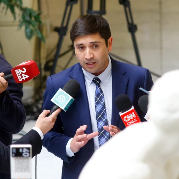 Corte de Apelaciones de Coyhaique acoge tesis de la Fiscalía y ordena reanudar el procedimiento por fraude al fisco en contra de Diputado Calisto