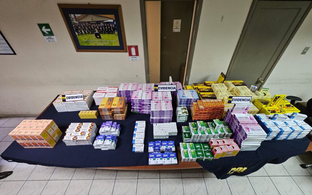 ISP y PDI decomisan medicamentos ilegales desde “mall chino” tras investigación conjunta