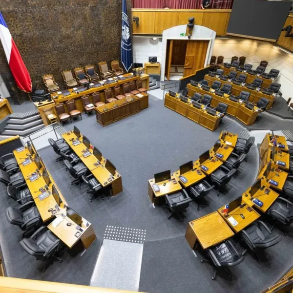 Conozca a las y los senadores que asumen este 11 de marzo